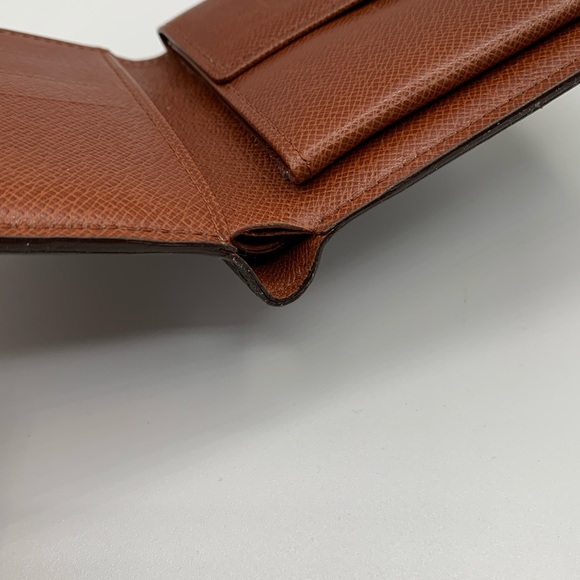 Authentic Louis Vuitton Marco Bifold Wallet - Picture 6 of 13